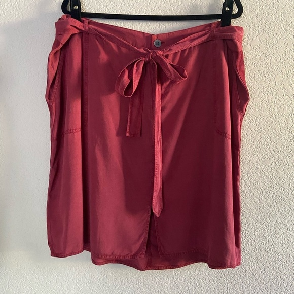 bobeau Dresses & Skirts - Bobeau Women’s Curvy Red Tie-Waist Skirt Plus Size 2X Knee Length Office Casual